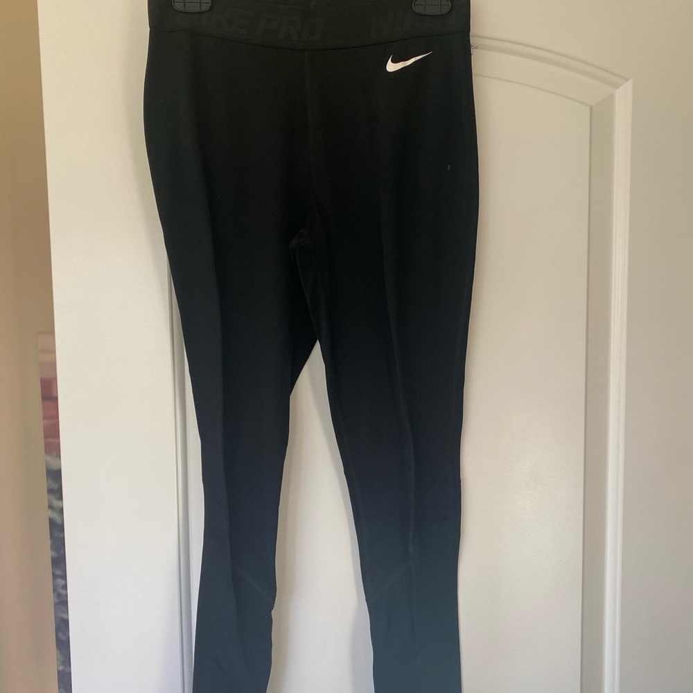Nike black leggings